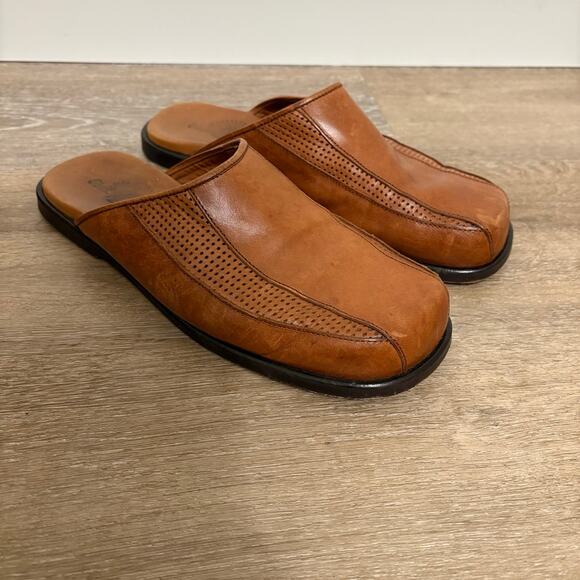 Tommy Bahama Leather Brown Men's Slip-On Slides Close Toes Shoes Size 9 - Picture 1 of 9